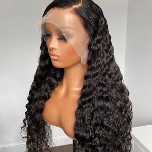 13x4, 26 inch. Her texture is 𝐿𝑂𝑂𝑆𝐸 𝑊𝐴𝑇𝐸𝑅 𝑊𝐴𝑉𝐸  with 150% density!